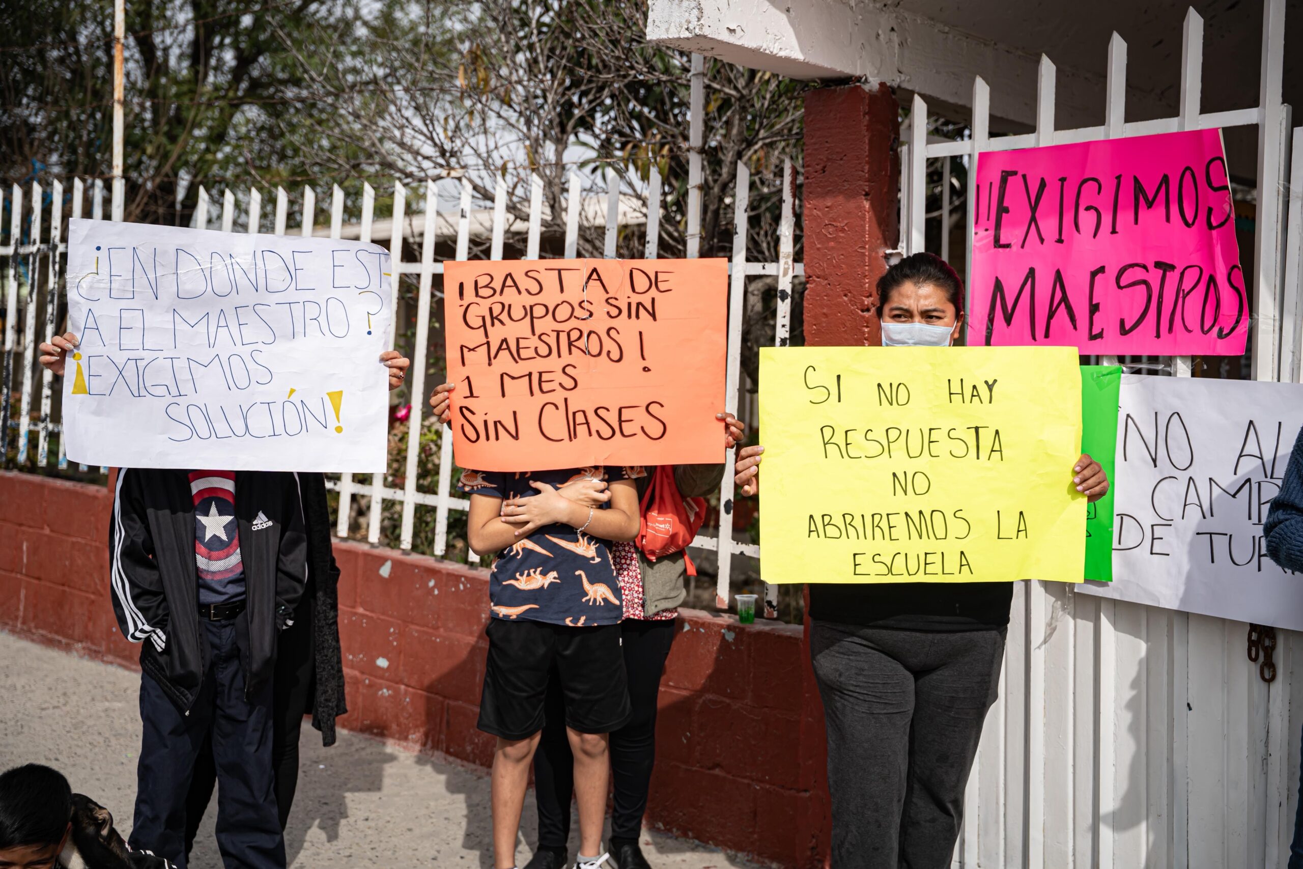 Falta de maestros deja sin clases a alumnos de primaria en Colonia ...